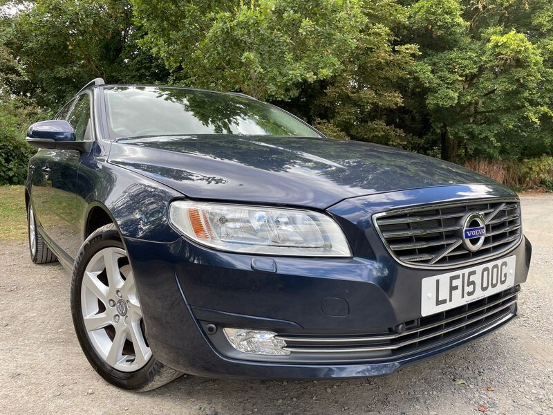 View VOLVO V70 2.0 D3 SE Nav Geartronic Euro 5 (s/s) 5dr